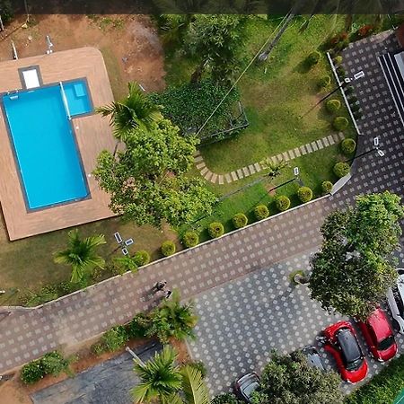 Dolphin Enclave Service Studio Apartments Kalpatta Exterior foto