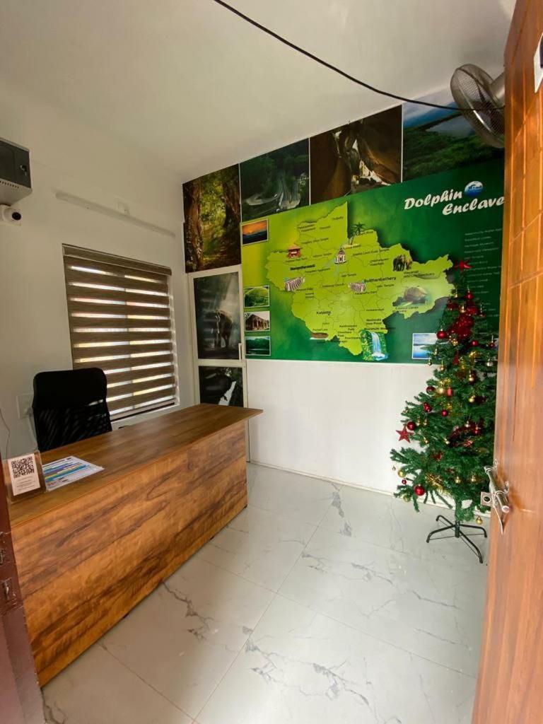 Dolphin Enclave Service Studio Apartments Kalpatta Exterior foto