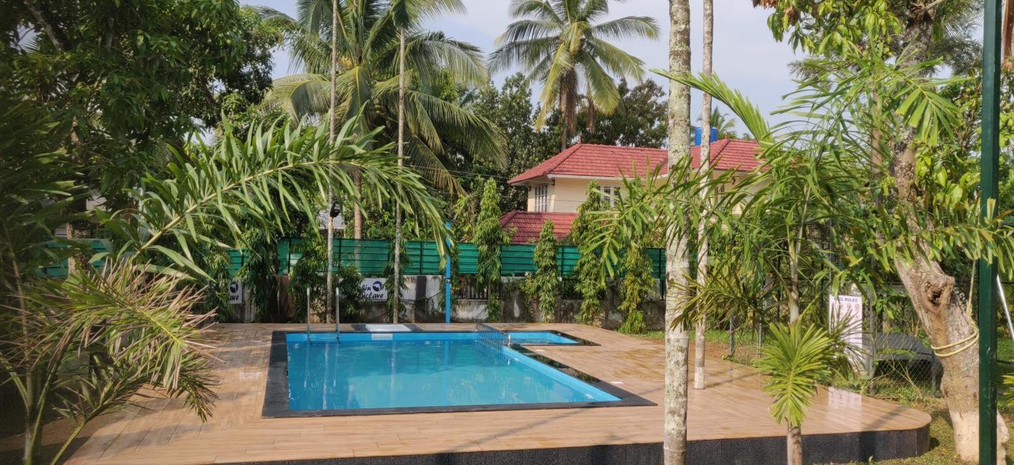 Dolphin Enclave Service Studio Apartments Kalpatta Exterior foto
